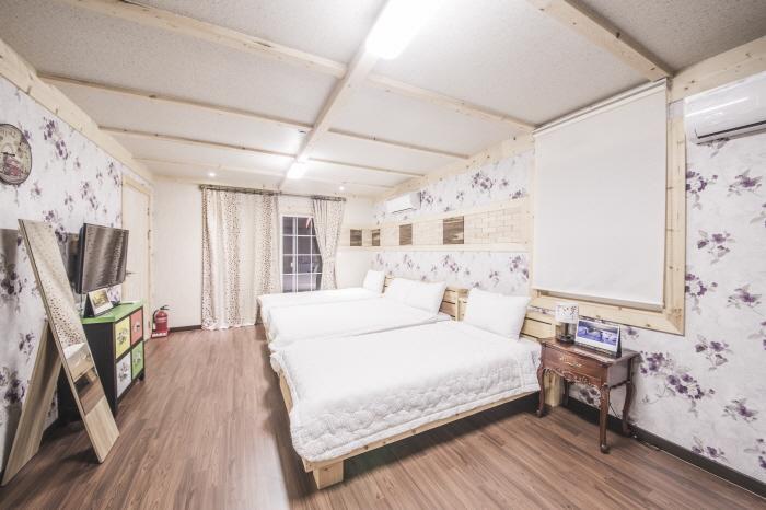 Red Windmill Pension 済州市 エクステリア 写真